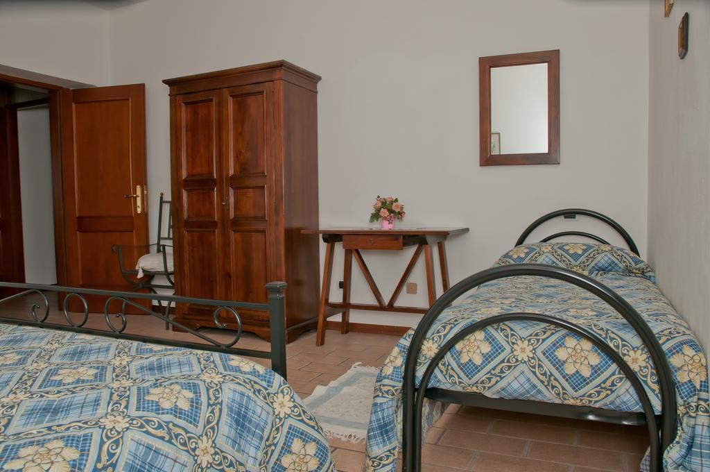 Agriturismo Casella Del Piano 구비오 외부 사진
