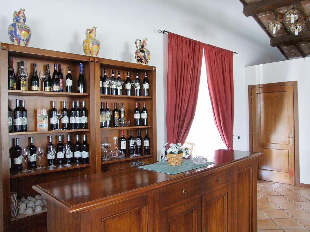 Agriturismo Casella Del Piano 구비오 외부 사진